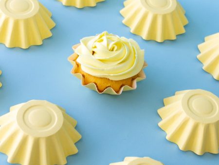 Pastel Yellow Bloom Baking Cups For Cheap